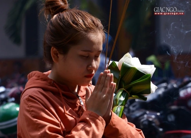 Ram thang Gieng (19).jpg