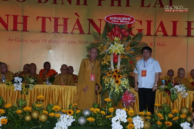 Trang nghiêm lễ khánh thành giai đoạn I tổ đình Phi Lai ảnh 7 H12.jpg