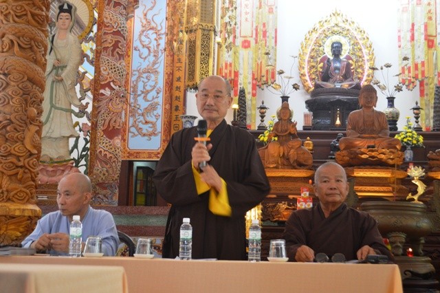 ngotanh.jpg