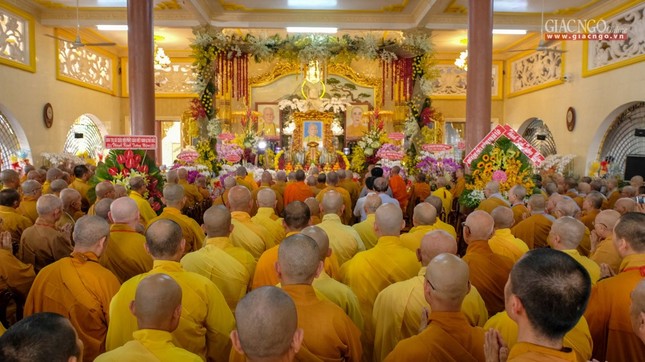 Lễ tưởng niệm 5 năm Đại lão HT.Thích Trí Tịnh viên tịch ảnh 12 12tn.jpg