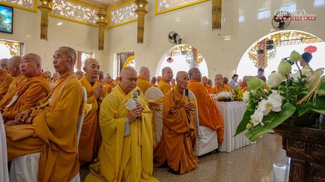 Lễ tưởng niệm 5 năm Đại lão HT.Thích Trí Tịnh viên tịch ảnh 13 13tn.jpg