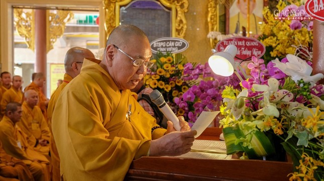 Lễ tưởng niệm 5 năm Đại lão HT.Thích Trí Tịnh viên tịch ảnh 9 8tn.jpg