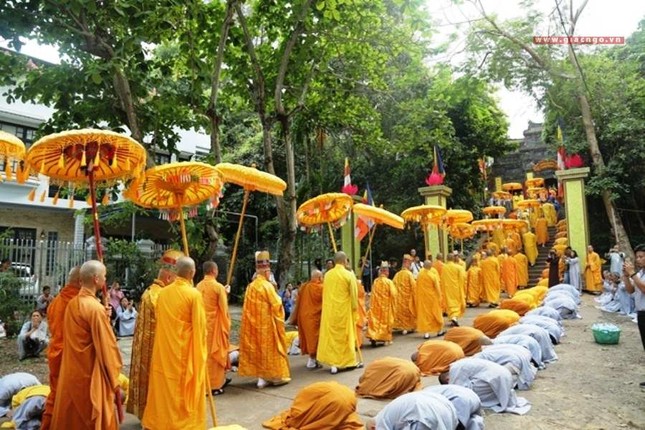 TT-Huế: Trang nghiêm khai mạc Đại Giới đàn Trí Thủ ảnh 1 9.jpg