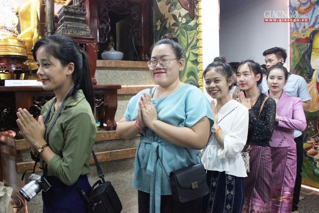 Tết cổ truyền Chôl Chnăm Thmây tại chùa Phổ Minh ảnh 6 10tt.jpg