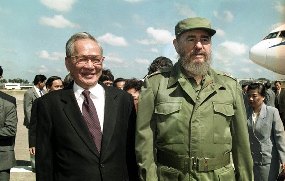 Chutich Le Duc Anh.jpg