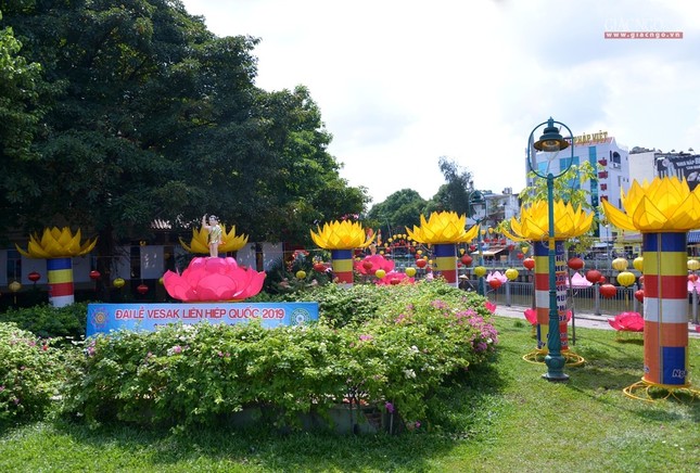 Khong khi __n Ph_t __n (5).jpg