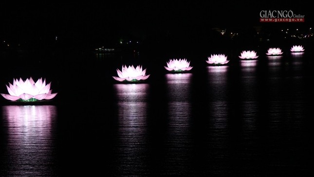 Dấu hiệu mùa Phật đản về trên đất cố đô ảnh 7 9.jpg