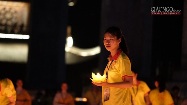 Lung linh đêm hoa đăng trong Đại lễ Vesak ở Hà Nam ảnh 11 1vgiang08.jpg