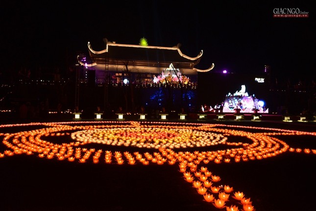 Lung linh đêm hoa đăng trong Đại lễ Vesak ở Hà Nam ảnh 23 BTN_0007.jpg