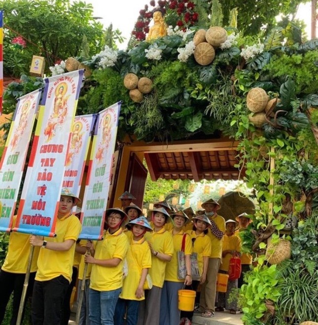 Chùa Viên Giác với nhiều hoạt động mừng Phật đản ảnh 7 H 3.jpeg