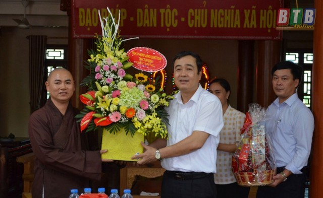 THAY KHOA.jpg