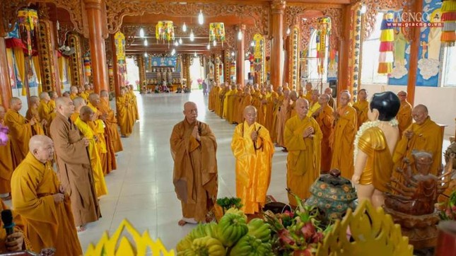 H.Nhà Bè: Đại lễ Phật đản, khai khóa An cư kiết hạ ảnh 8 n17.jpg