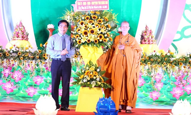 Đại lễ Phật đản tại Trung tâm văn hóa tỉnh Quảng Nam ảnh 3 q6.jpg