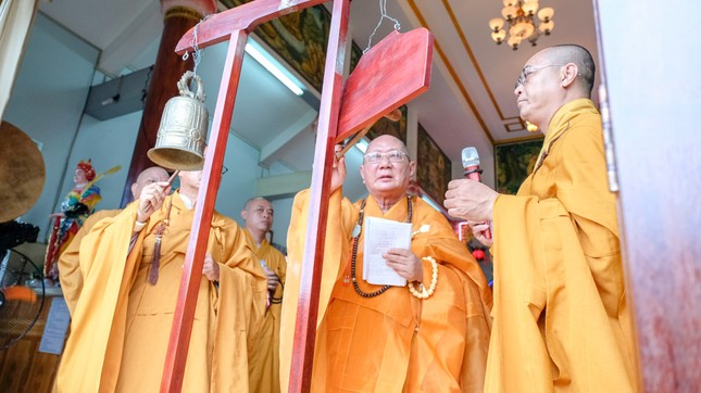 TP.HCM: Chư Tăng Ni Q.9 kiết giới an cư ảnh 3 8.jpg