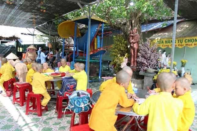 hinh xh Gn 1000 (1).jpg