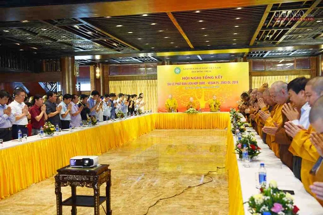 Hơn 50 vạn người đã đến Tam Chúc trong Đại lễ Vesak ảnh 1 DSC_2120.JPG