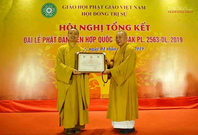 Hơn 50 vạn người đã đến Tam Chúc trong Đại lễ Vesak ảnh 8 DSC_2347.JPG