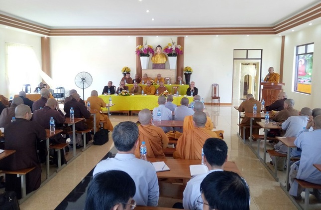 2. quang cảnh hội nghị.jpg