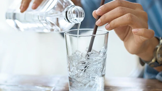 iced-water-1527671830802650240-9306-5984-1560397575_png.png