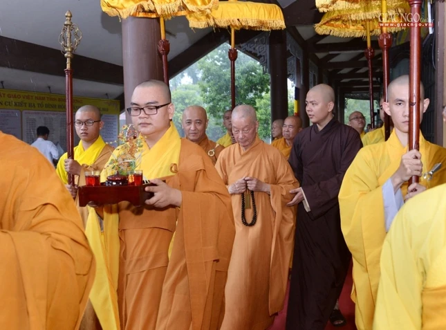 Tr__ng h_ ch_a H_i Kh_nh (3).jpg