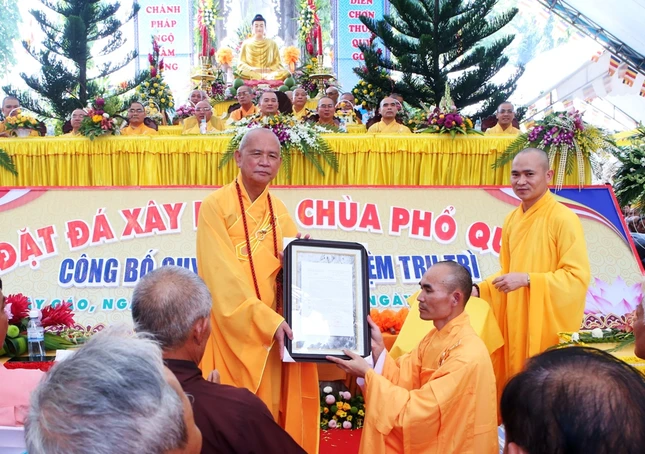 Chùa Phổ Quang đặt đá xây dựng và bổ nhiệm trụ trì ảnh 2 3.jpg