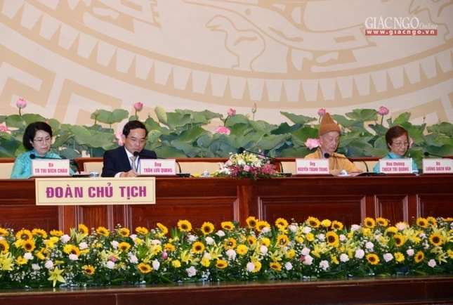 Khai mac Dai hoi ĐB MTTQVN TPHCM - sang 27-6 (13).jpg