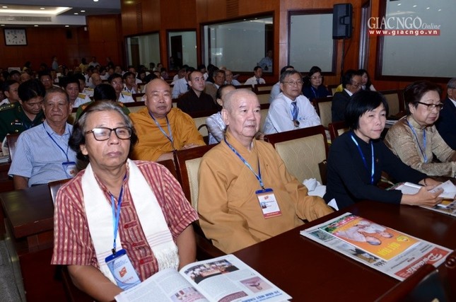 Khai mac Dai hoi ĐB MTTQVN TPHCM - sang 27-6 (4).jpg