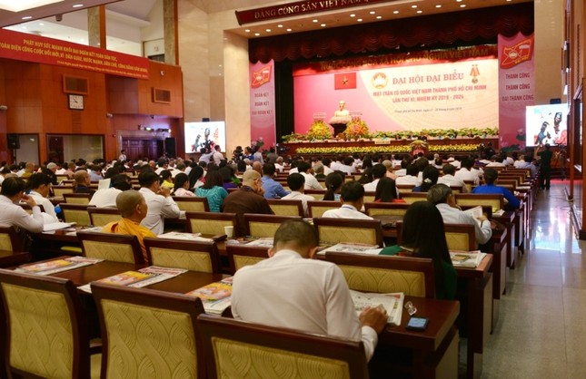 Khai mac Dai hoi DB MTTQVN TPHCM - sang 27-6 (23).JPG