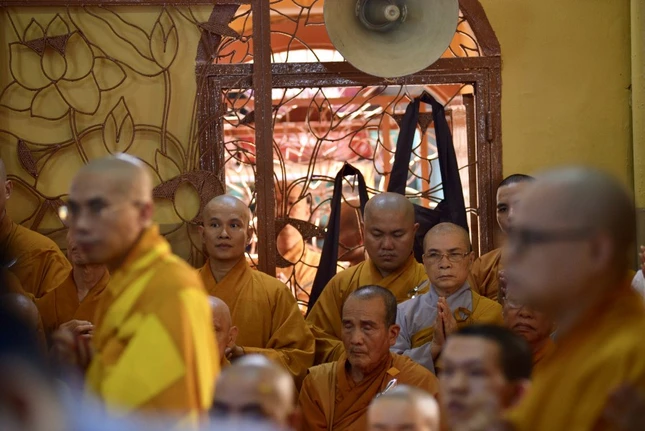 Lễ nhập quan HT.Thích Thiện Tịnh ảnh 8 aef85a822d94c9ca9085.jpg
