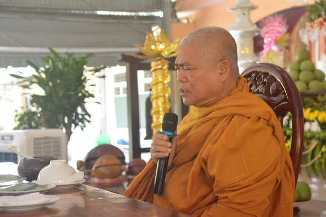 Giáo đoàn IV hệ phái Khất sĩ cúng dường trường hạ ảnh 2 HT.G.Toan chung minh ban dao tu.jpg