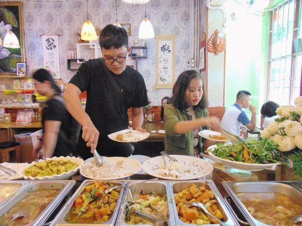 Quán buffet chay tùy tâm giữa lòng Sài Gòn ảnh 12 dsc05410_jpg.jpg