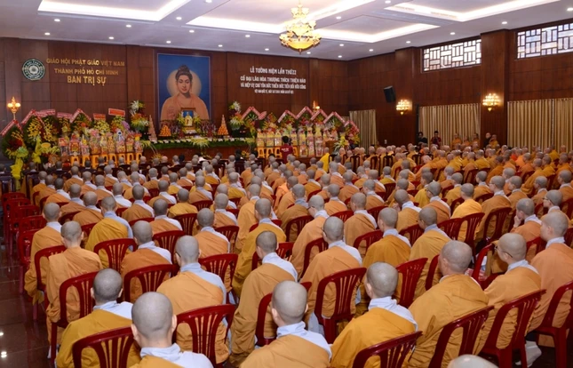 Trang nghiêm tưởng niệm Đại lão HT.Thích Thiện Hào ảnh 24 BTN_0044.JPG