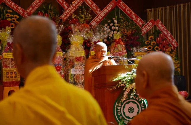 Trang nghiêm tưởng niệm Đại lão HT.Thích Thiện Hào ảnh 16 BTN_0073.JPG