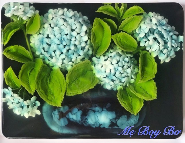 Nữ Phật tử 'thêu' hoa trên thạch giống như thật ảnh 6 b2-1564756738_680x0_jpg.jpg