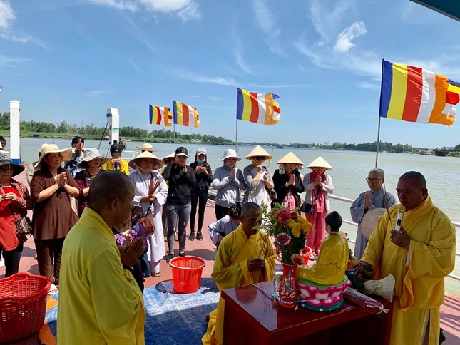 Cau nguyen truoc khi phong     sanh.jpg