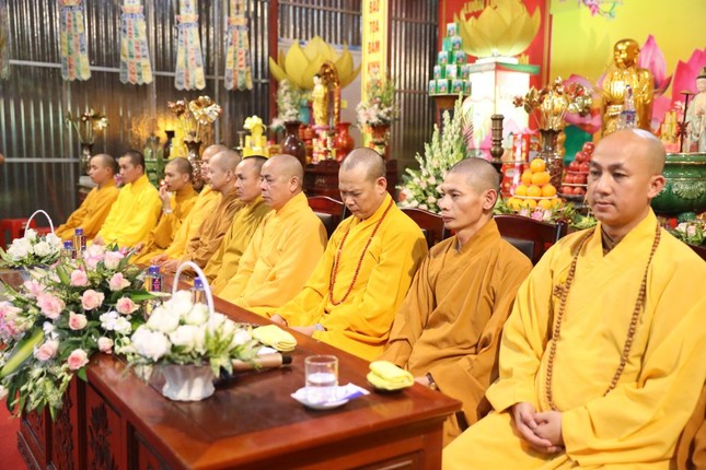 Xúc động lễ Vu lan tại chùa Phù Liễn ảnh 2 2O2A9044.jpg