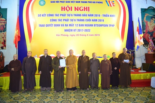 Phật giáo Hải Phòng sơ kết Phật sự 6 tháng đầu năm ảnh 3 DSC_3454-Copy.jpg