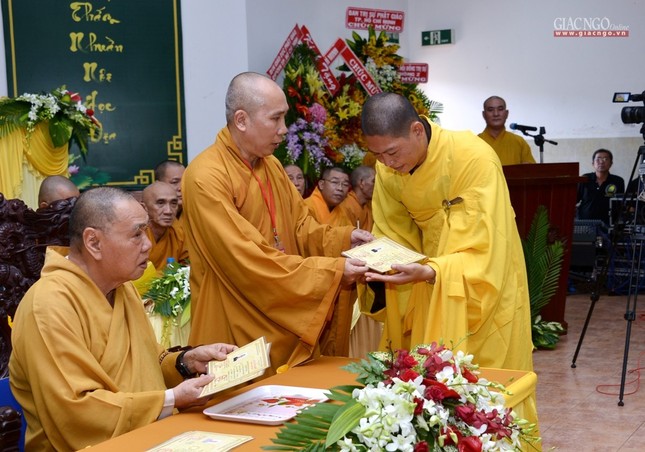 Tot nghiep Truong TCPH -Khai giang (38).jpg