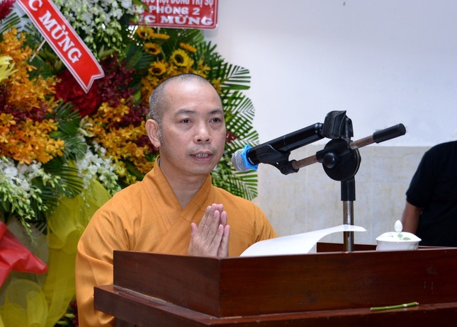 Tot nghiep Truong TCPH -Khai giang (22).JPG