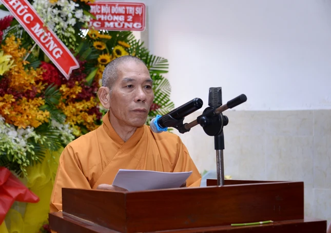 Tot nghiep Truong TCPH -Khai giang (28).JPG