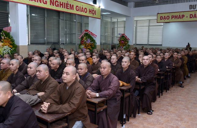 Tot nghiep Truong TCPH -Khai giang (5).JPG