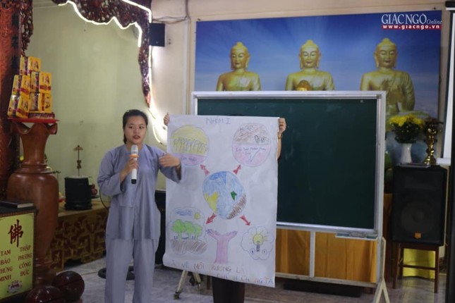 Chùa Đình Quán với túi quà trung thu thân thiện môi trường ảnh 4 69363320_674014703094156_6291785973747417088_n.jpg