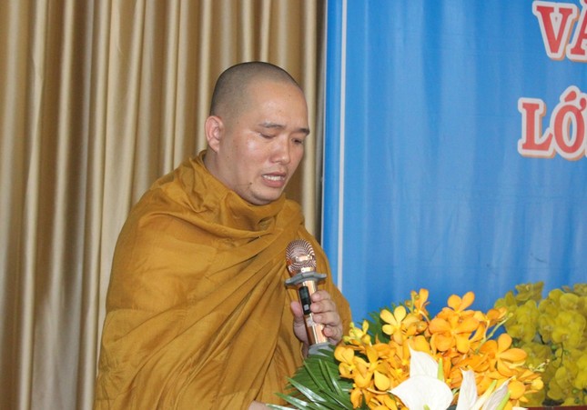 Lễ mãn khóa Lớp sơ cấp Phật học Q.Thủ Đức ảnh 3 11sc.jpg