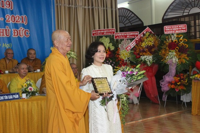 Lễ mãn khóa Lớp sơ cấp Phật học Q.Thủ Đức ảnh 6 15sc.jpg