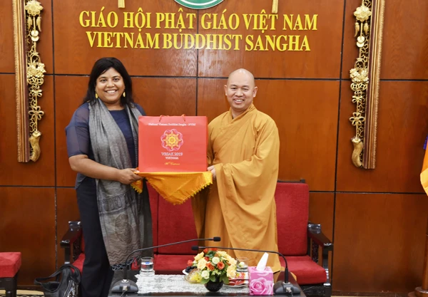 Tiếp đoàn Ủy ban Tự do Tôn giáo Hoa Kỳ ảnh 1 dsc_1206.jpg