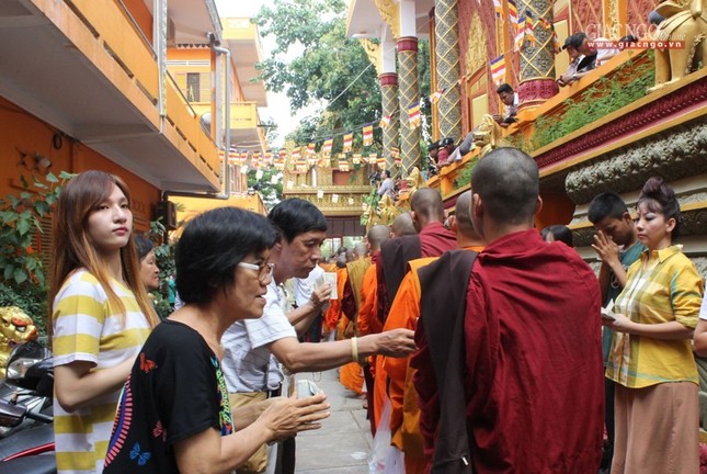Lễ Sene Đônta tại chùa Candaransi (Q.3) ảnh 6 6c.jpg