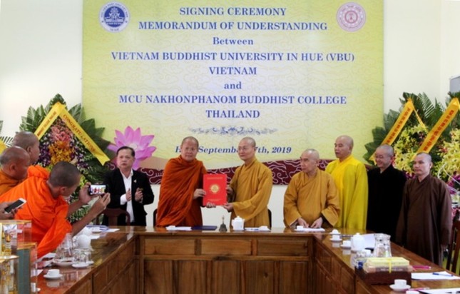 Học viện PGVN tại Huế hợp tác với đại học Thái Lan ảnh 1 1.jpg