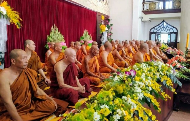 chua Buu Long (2).jpg