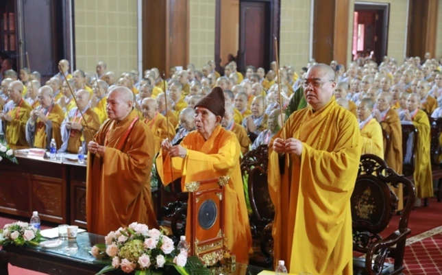 Trọng thể lễ tưởng niệm Ni sư Diệu Nhân và chư Ni tiền bối ảnh 13 72.jpg