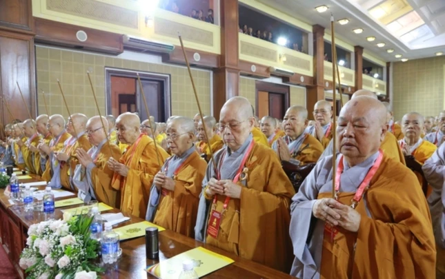 Trọng thể lễ tưởng niệm Ni sư Diệu Nhân và chư Ni tiền bối ảnh 14 75.jpg